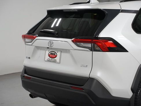 Certified 2025 Toyota RAV4 XLE Premium FWD image 9