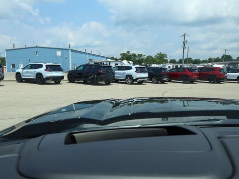 New 2026 GMC Sierra 1500 AT4 w/ AT4 Premium Package AWD/4WD image 19