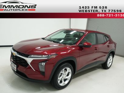 Used 2024 Chevrolet Trax LS w/ LS Convenience Package