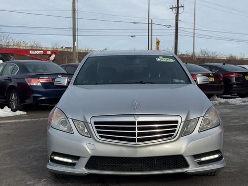 Used 2012 Mercedes-Benz E 350 4MATIC Sedan image 9