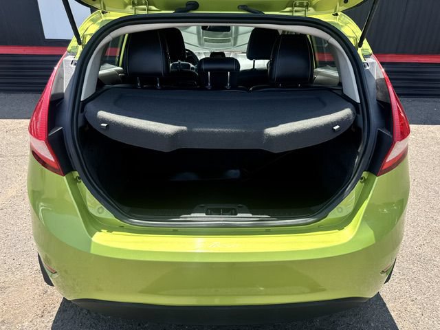 Used 2013 Ford Fiesta Titanium w/ Black Sport Appearance Pkg FWD image 10