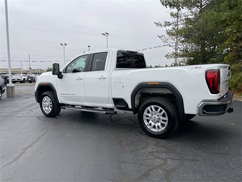 Used 2024 GMC Sierra 2500 SLE image 3