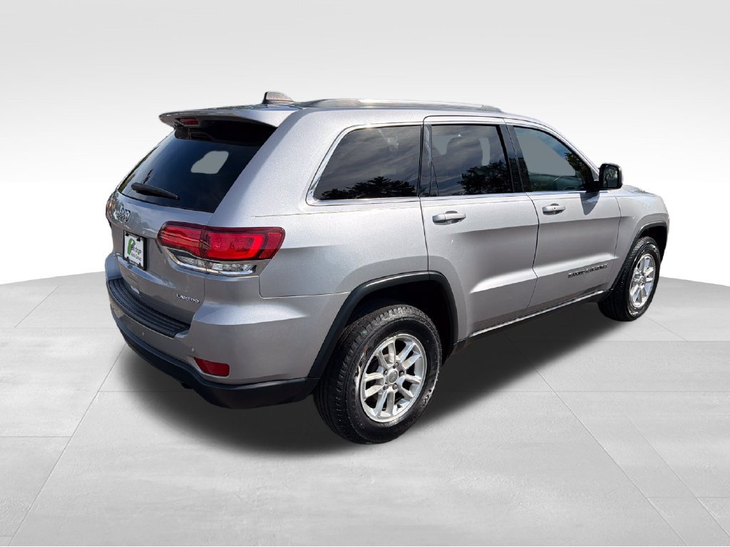 Used 2020 Jeep Grand Cherokee Laredo AWD/4WD image 7