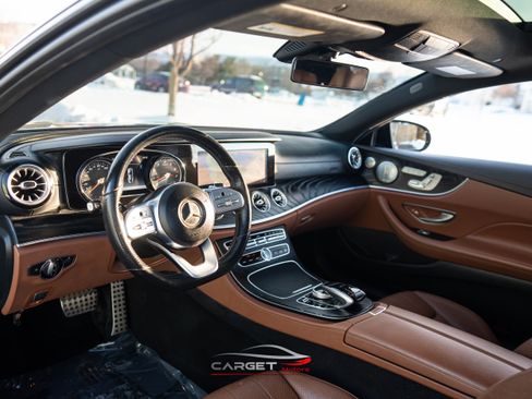 Used 2019 Mercedes-Benz E 450 E 450 w/ AMG Line Package image 11