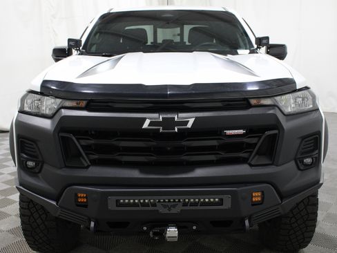 Used 2023 Chevrolet Colorado Trail Boss w/ Technology Package AWD/4WD image 28