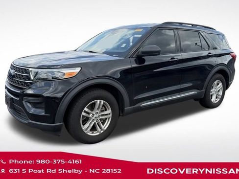 Used 2020 Ford Explorer XLT RWD image 1