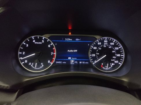Used 2024 Nissan Sentra SV FWD image 23