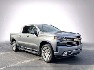 Used 2020 Chevrolet Silverado 1500 High Country w/ Technology Package video 2