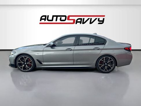 Used 2023 BMW M550i xDrive w/ Dynamic Handling Package AWD/4WD image 4