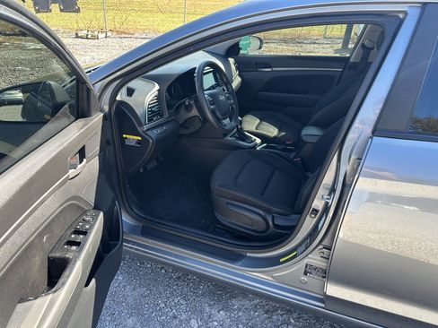 Used 2018 Hyundai Elantra SEL image 13