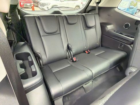 Certified 2025 Subaru Ascent Limited AWD/4WD image 13