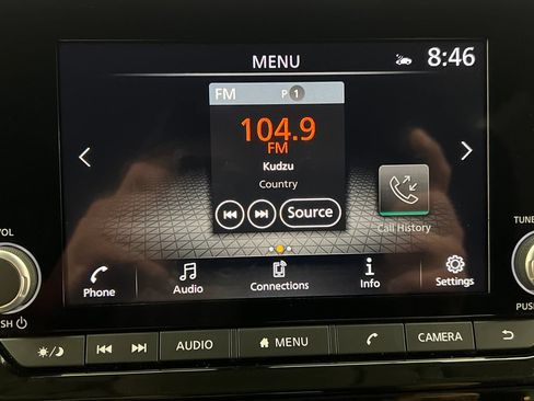 Used 2024 Nissan Pathfinder SV FWD image 58