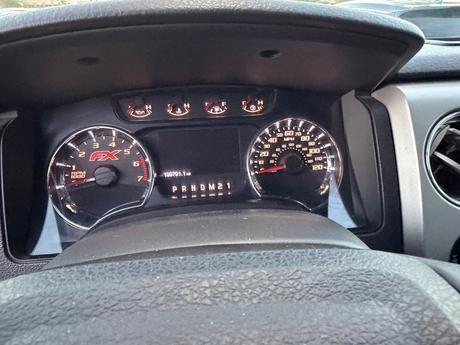 Used 2014 Ford F150 FX4 w/ Equipment Group 402A Luxury AWD/4WD image 11