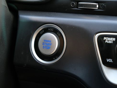 Used 2018 Hyundai Sonata Limited w/ Limited Ultimate Package 03 image 46