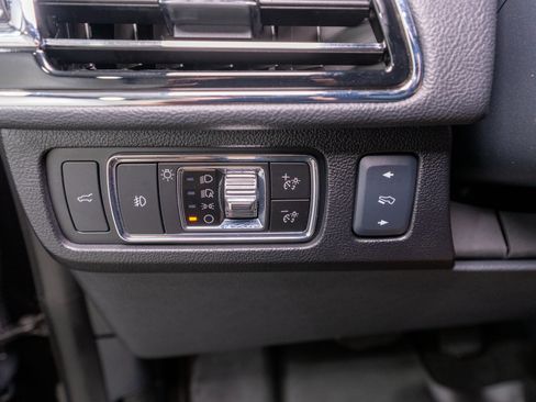 Used 2024 Lincoln Navigator Reserve AWD/4WD image 33