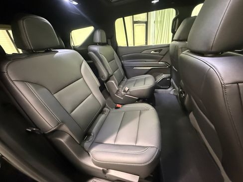 Certified 2024 Chevrolet Traverse LT w/ Enhanced Driving Package image 23