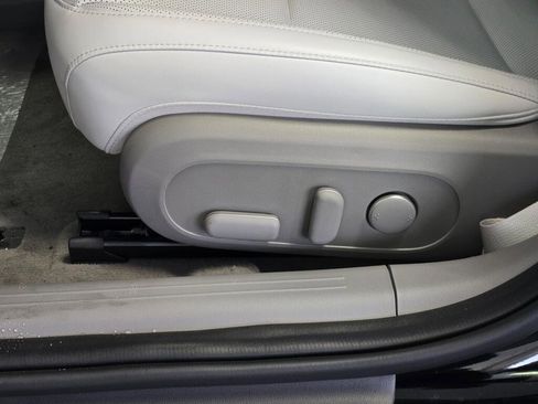 New 2025 Hyundai Ioniq 6 SEL image 20