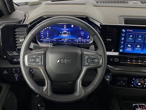 Certified 2023 Chevrolet Silverado 1500 ZR2 w/ Technology Package image 15