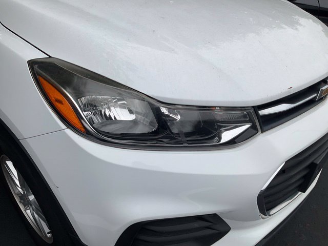 Used 2017 Chevrolet Trax LS AWD/4WD image 3