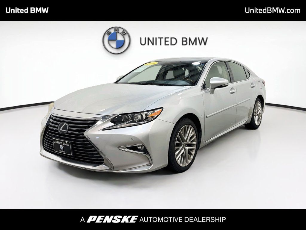 Used 2016 Lexus ES 350 w/ Ultra Luxury Package FWD image 1