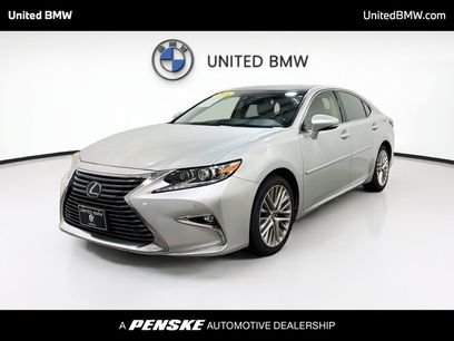 Used 2016 Lexus ES 350 w/ Ultra Luxury Package