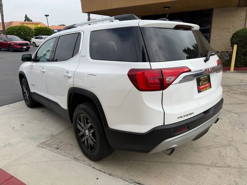 Used 2018 GMC Acadia SLT image 4