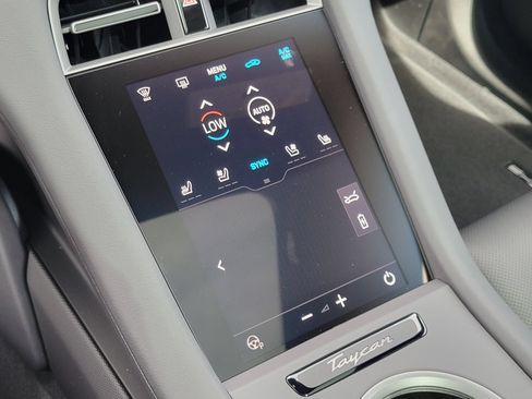 New 2026 Porsche Taycan 4S AWD/4WD image 21