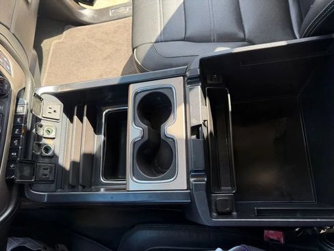 Used 2018 GMC Sierra 1500 Denali AWD/4WD image 25