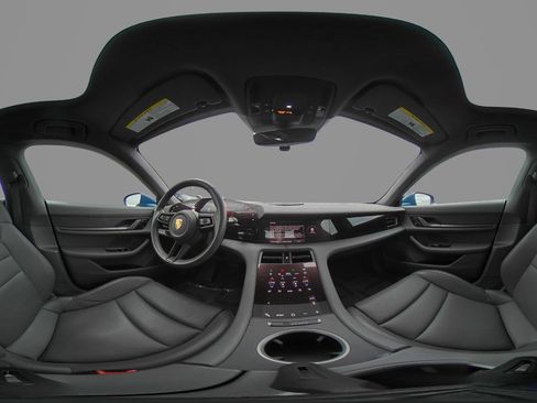 Certified 2021 Porsche Taycan 4S image 30