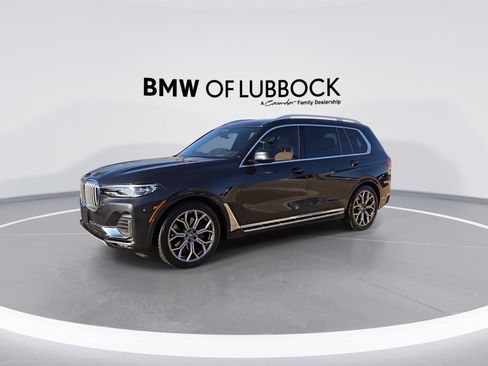 Used 2022 BMW X7 xDrive40i w/ Executive Package AWD/4WD image 4