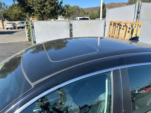 Used 2016 Honda Civic Touring image 7