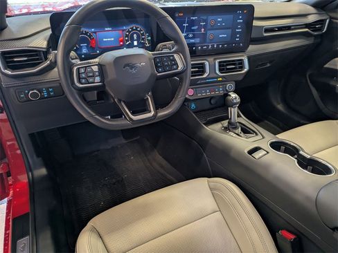Used 2024 Ford Mustang GT Premium image 10