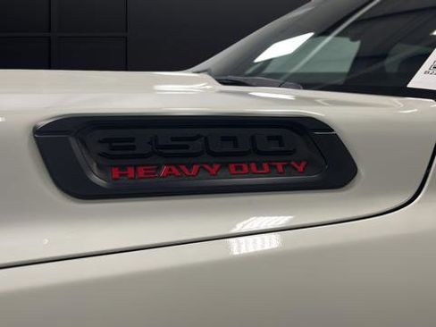 Used 2022 RAM 3500 Limited AWD/4WD image 48