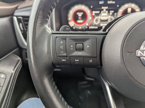 Used 2023 Nissan Rogue Platinum image 26