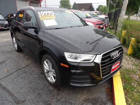Used 2017 Audi Q3 2.0T Premium AWD/4WD image 6