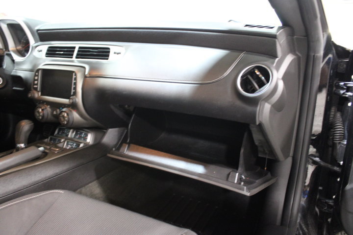 Used 2014 Chevrolet Camaro SS w/ RS Package RWD image 21