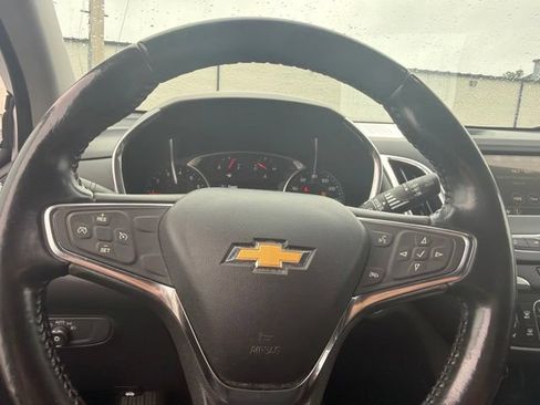 Used 2019 Chevrolet Equinox LT AWD/4WD image 15