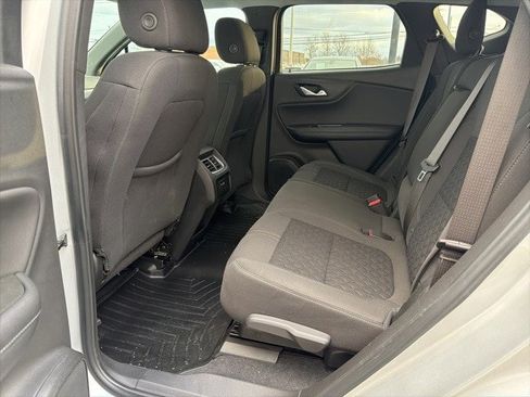 Used 2020 Chevrolet Blazer LT image 43