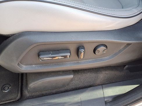 Used 2024 Honda Pilot Elite image 5