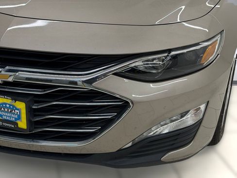 Used 2024 Chevrolet Malibu LT FWD image 9