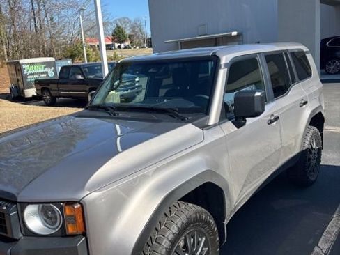 Used 2025 Toyota Land Cruiser 1958 image 3