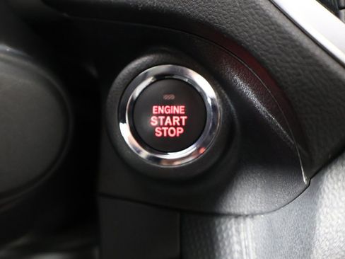 Used 2023 Subaru Forester Premium image 33