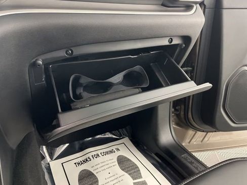 Used 2021 Ford Explorer XLT w/ Equipment Group 202A image 37