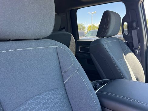 New 2026 RAM 2500 Big Horn AWD/4WD image 14