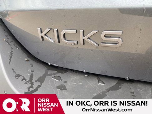 New 2026 Nissan Kicks SV w/ Cold Weather Package FWD image 10