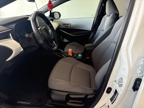 Certified 2025 Toyota Corolla FX FWD image 7