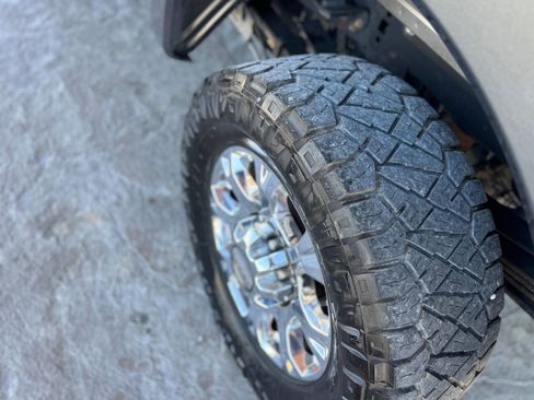 Used 2020 Ford F250 Lariat w/ Lariat Ultimate Package image 11