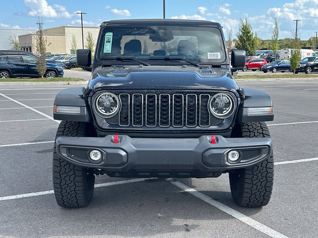 New 2026 Jeep Gladiator Rubicon w/ Steel Power Dome Hood Package AWD/4WD image 2