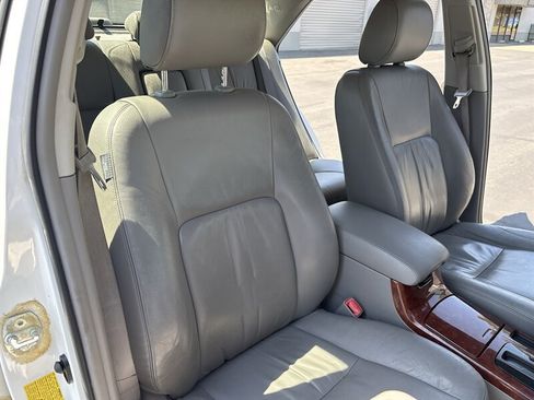 Used 2005 Toyota Camry XLE FWD image 52