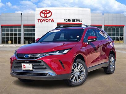 Used 2021 Toyota Venza Limited w/ Carpet Mat Package (TMS)